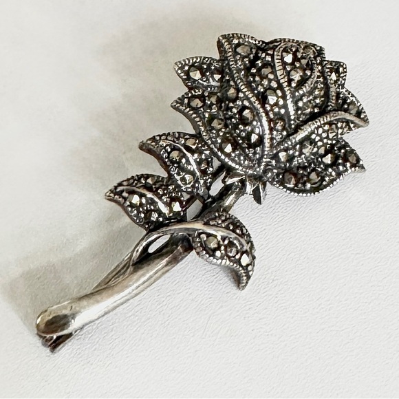 Vintage Sterling Silver & Marcasite Rose Brooch Pin - Picture 1 of 7